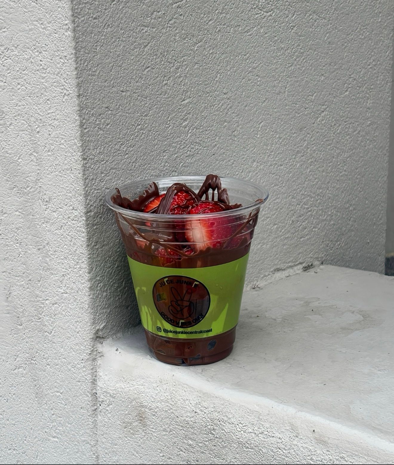 Nutella Melt Strawberry Cup